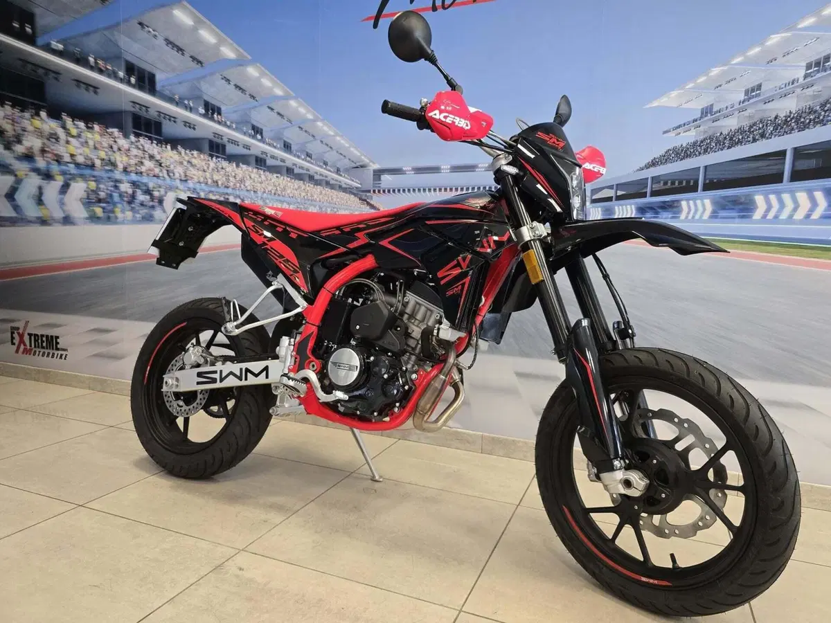 Swm SM 125 R (2025 - 26) (3)
