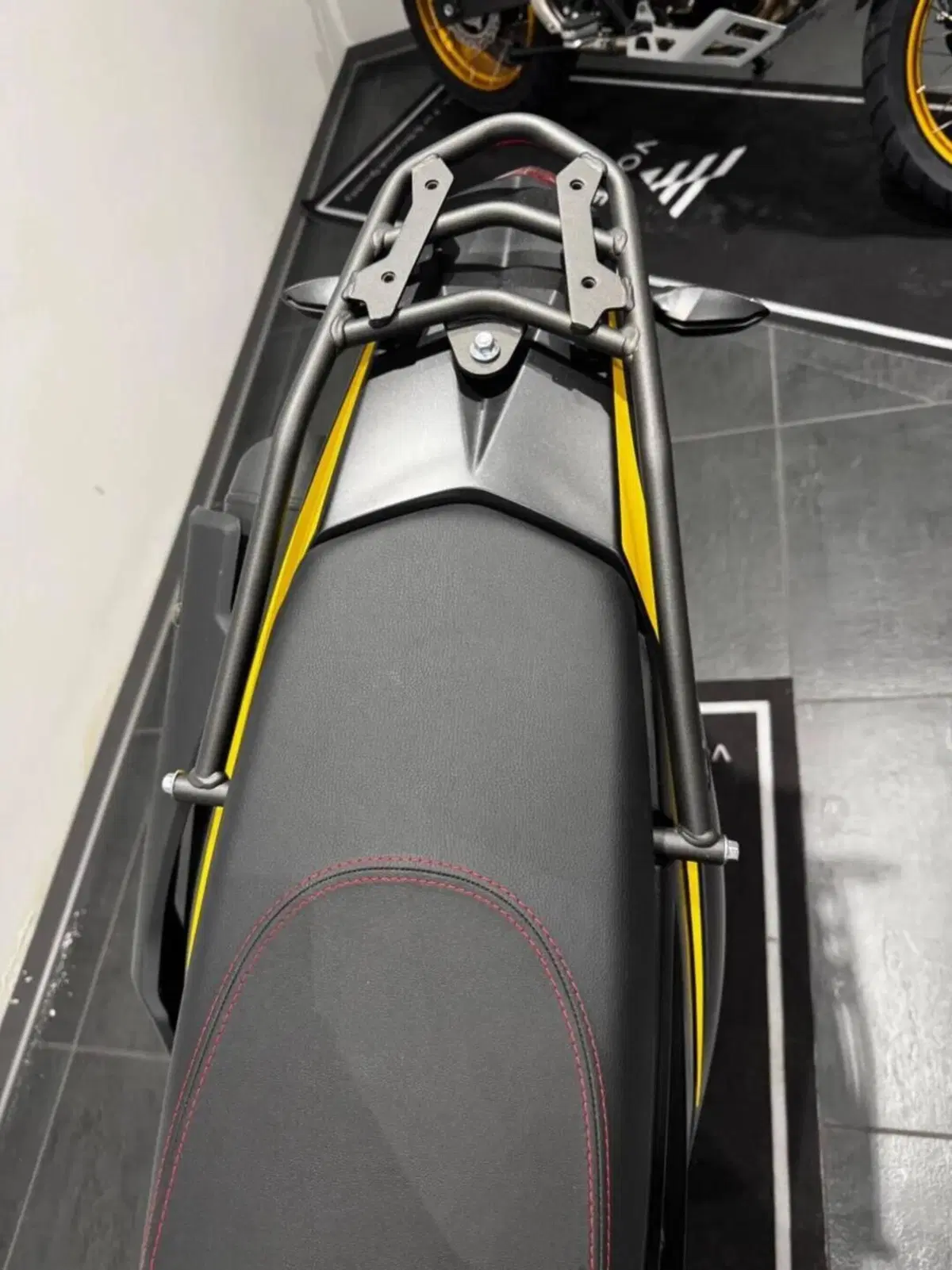 Voge 300 GY Rally (2022) (8)