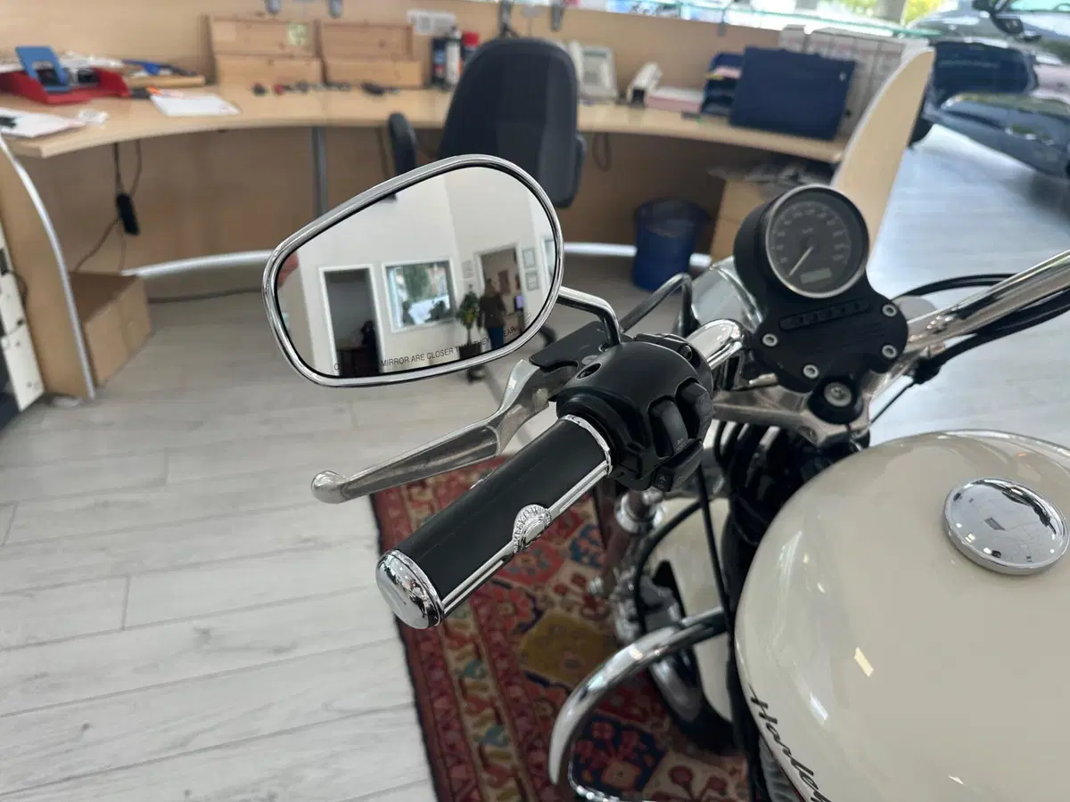 Harley-Davidson 883 SuperLow (2010 - 16) - XL 883L (10)