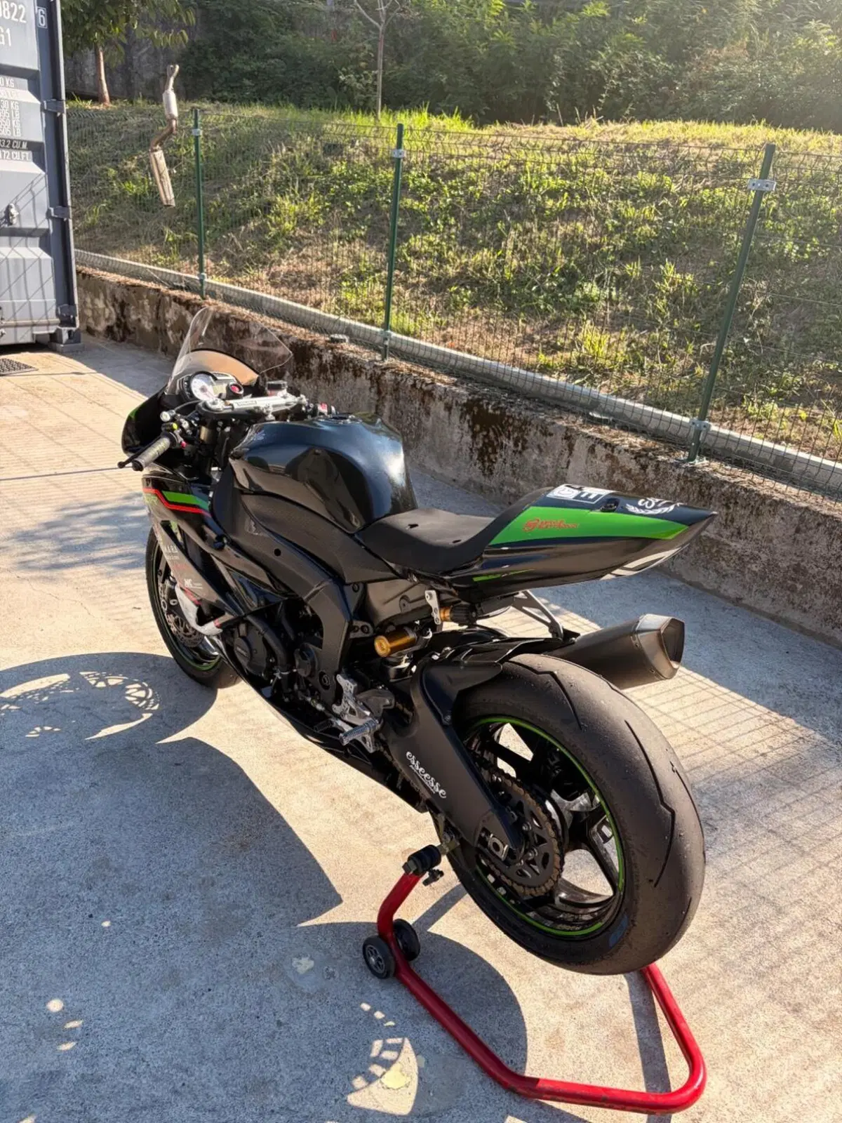 Kawasaki Ninja 600 ZX-6R (2009 - 16) (8)