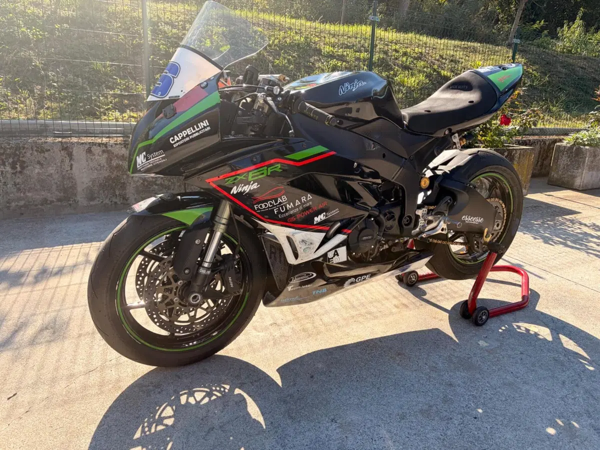 Kawasaki Ninja 600 ZX-6R (2009 - 16) (9)