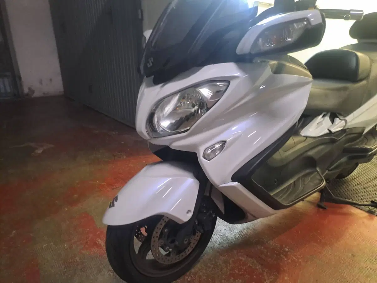 Suzuki Burgman AN 650 Executive (2017 - 20) (5)