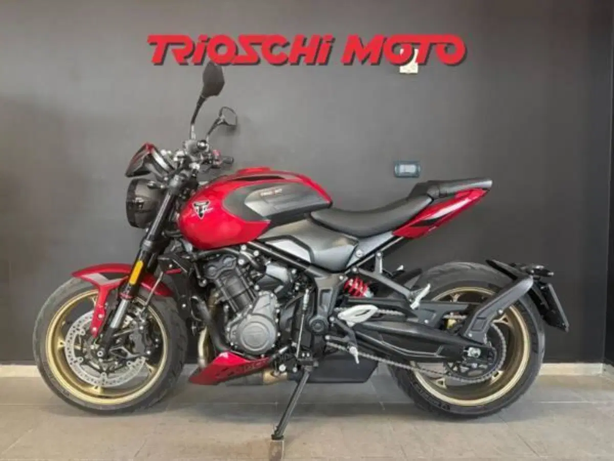 Triumph Trident 800 (2026) (2)