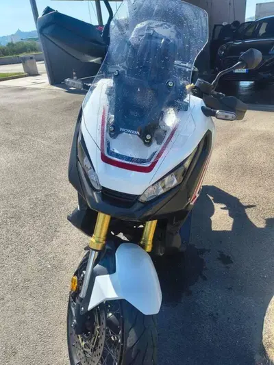 Honda X-ADV 750 (2017) usata