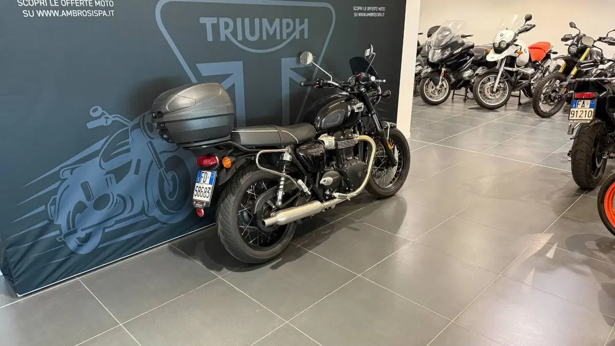 Triumph Bonneville T100 (2021 - 25) (2)
