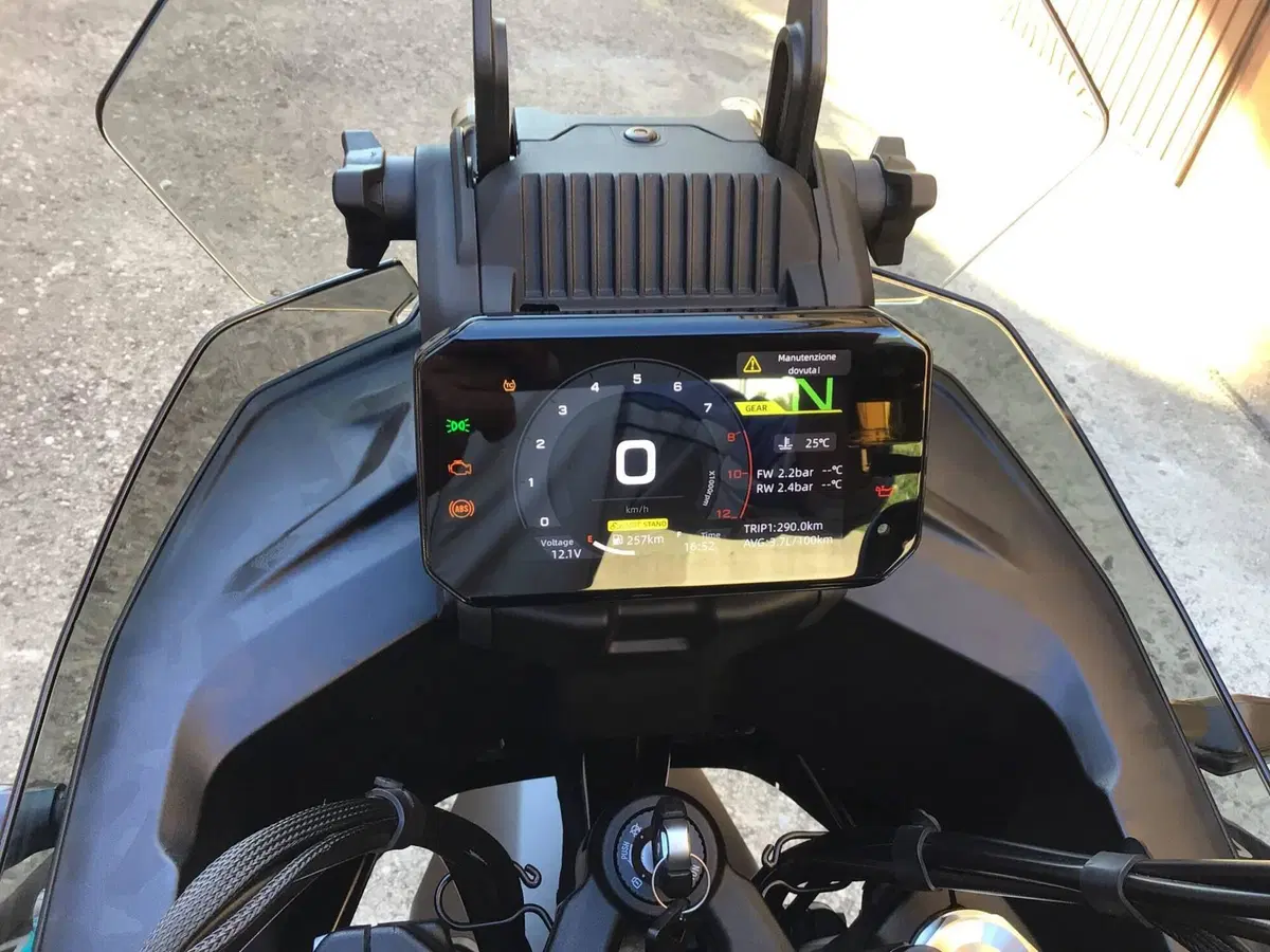 CFMOTO 700MT Adventure (2025 - 26) (5)