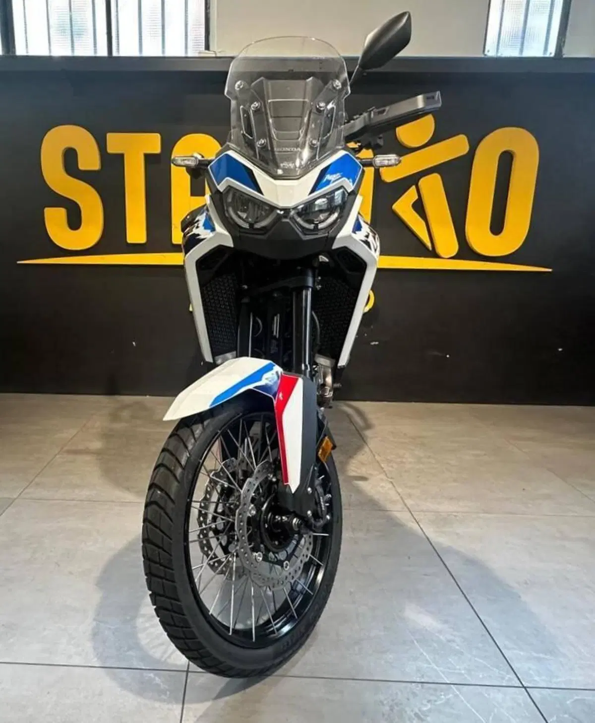 Honda Africa Twin CRF 1100L ES (2024 - 26) (2)