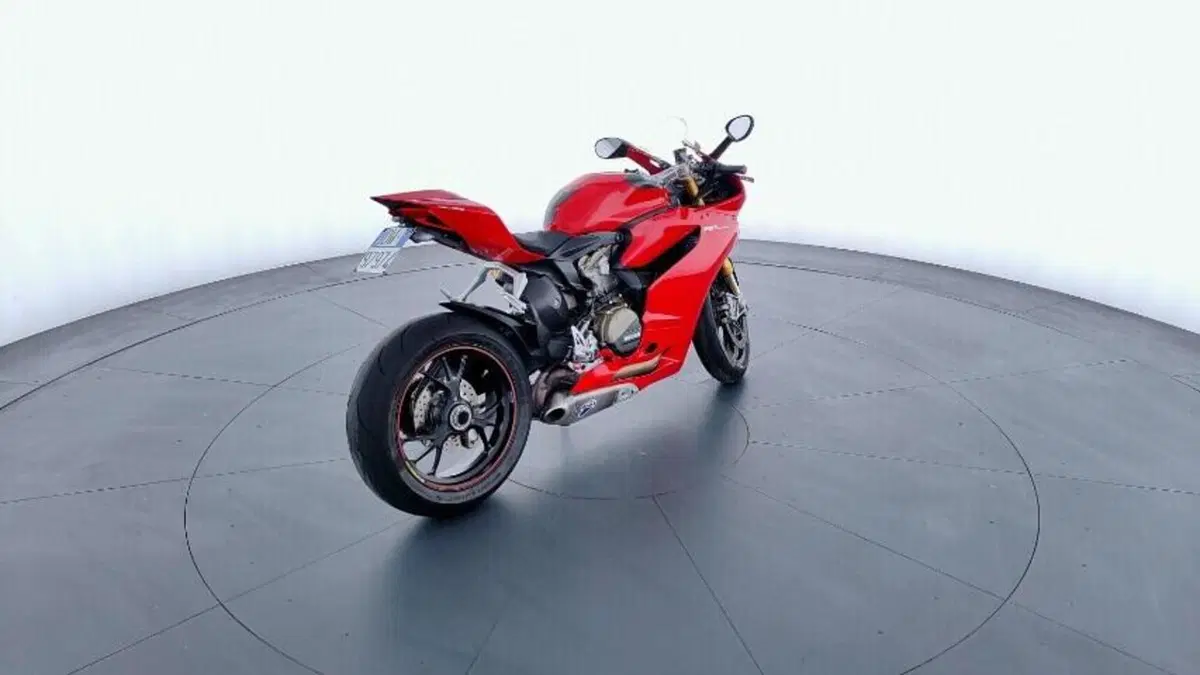 Ducati 1199 Panigale S Tricolore (2012 - 14) (3)