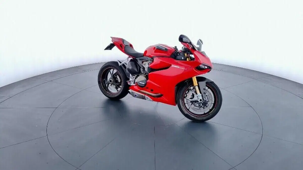 Ducati 1199 Panigale S Tricolore (2012 - 14) (5)
