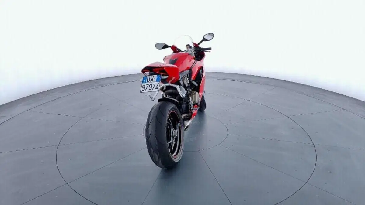 Ducati 1199 Panigale S Tricolore (2012 - 14) (2)