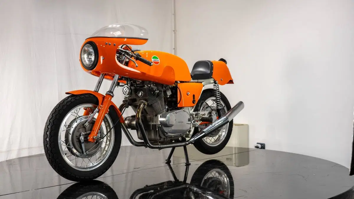 Laverda SFC REPLICA 750 (9)