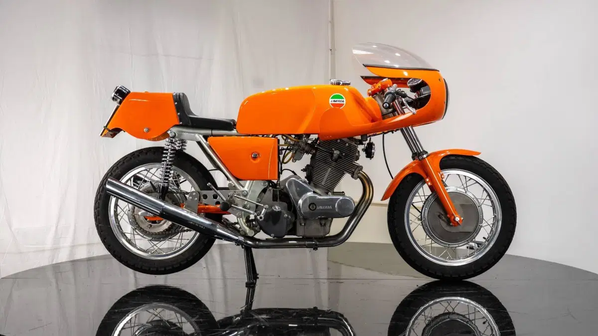 Laverda SFC REPLICA 750 (12)