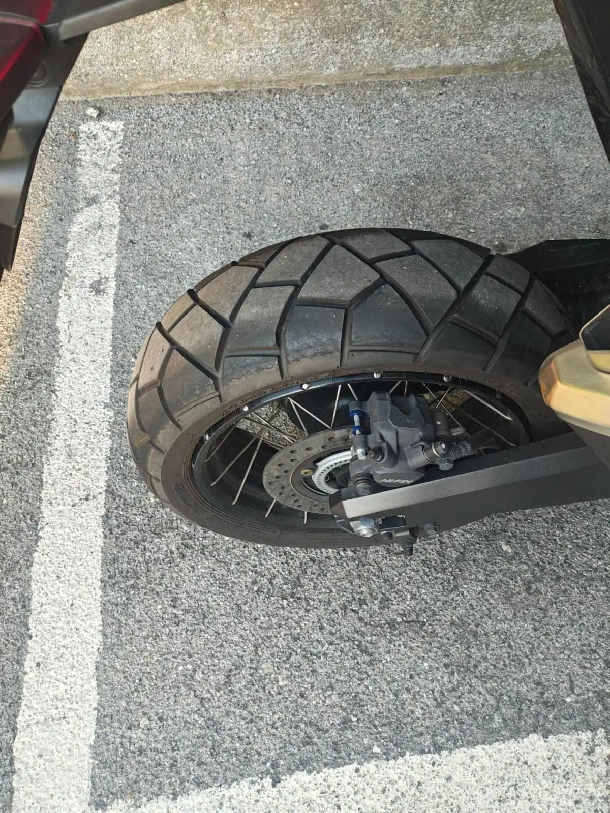 Honda X-ADV 750 DCT Travel (2021 - 24) (9)