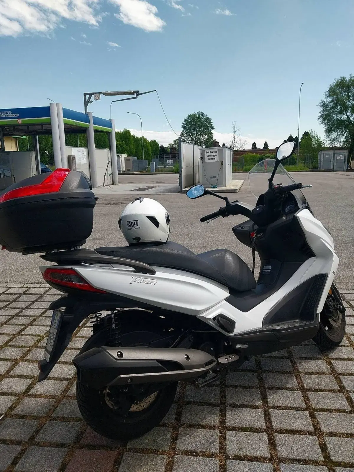 Kymco X-Town 300i ABS (2016 - 20) (8)