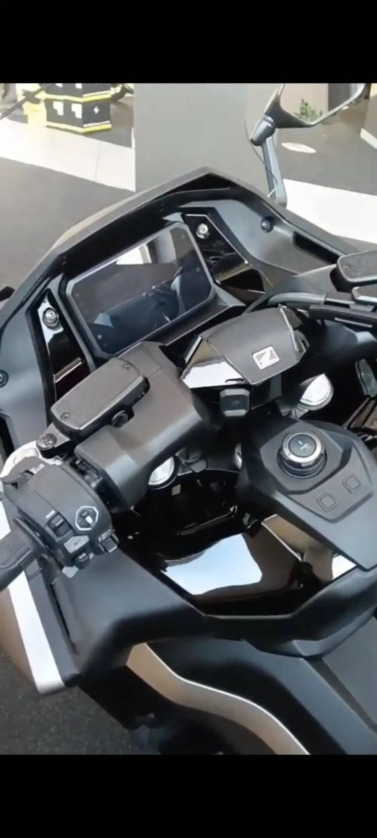 Honda Forza 750 (2025 - 26) (2)