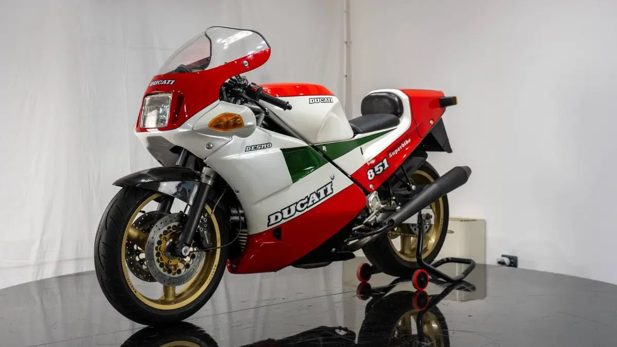 Ducati 851 TRICOLORE (11)