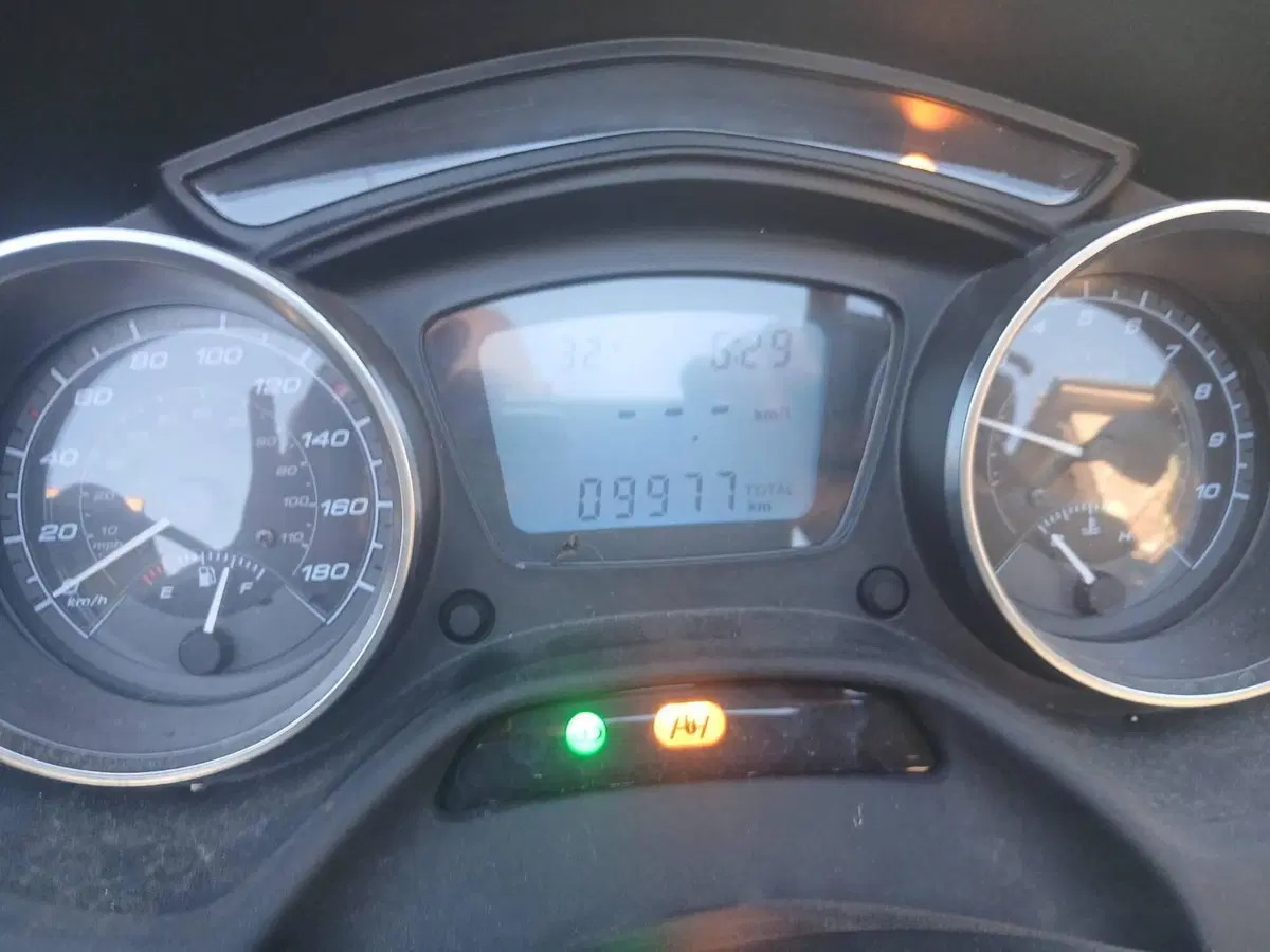 Piaggio Mp3 500 Hpe Sport Advanced (2019 - 20) (6)