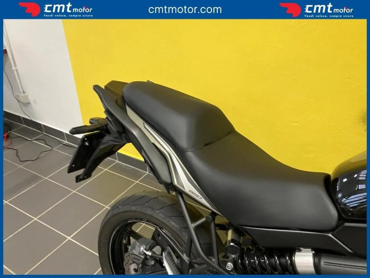 Kawasaki Versys 650 (2021 - 24) (9)