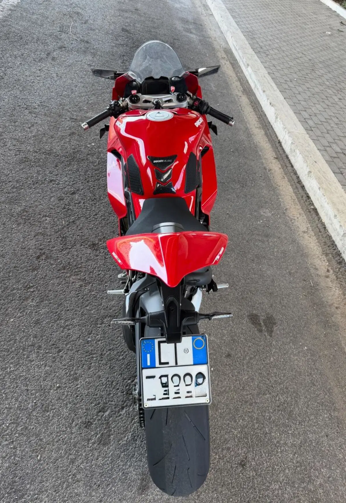 Ducati Panigale V4 1100 (2021) (6)