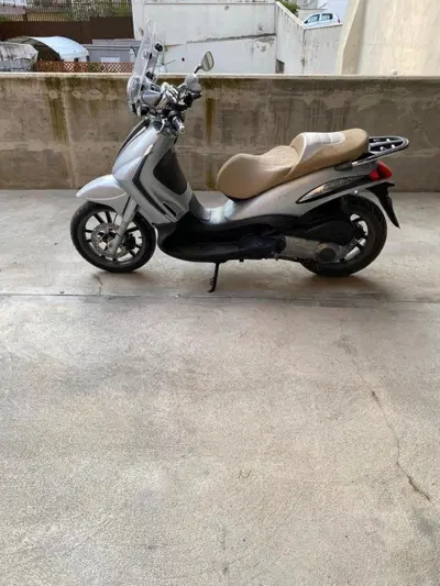 Piaggio Beverly 250 i.e. (2004 - 06) usata