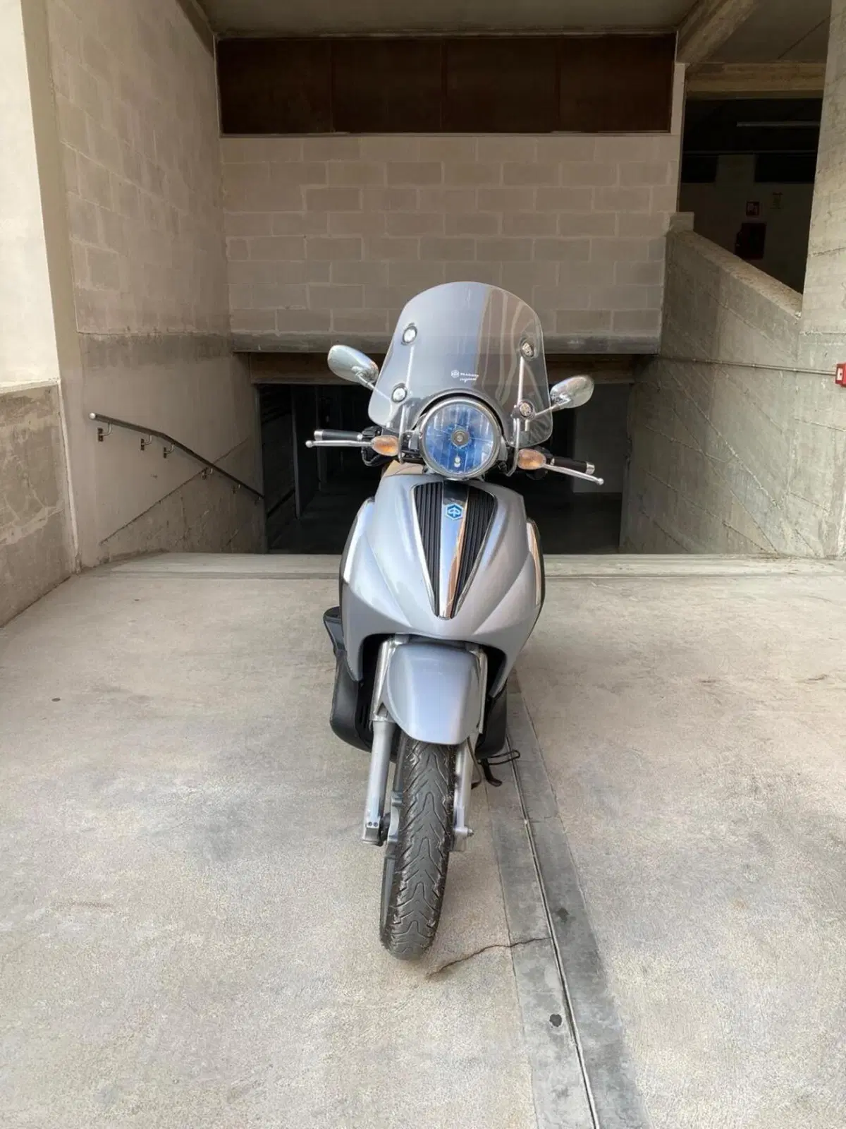 Piaggio Beverly 250 i.e. (2004 - 06) (3)