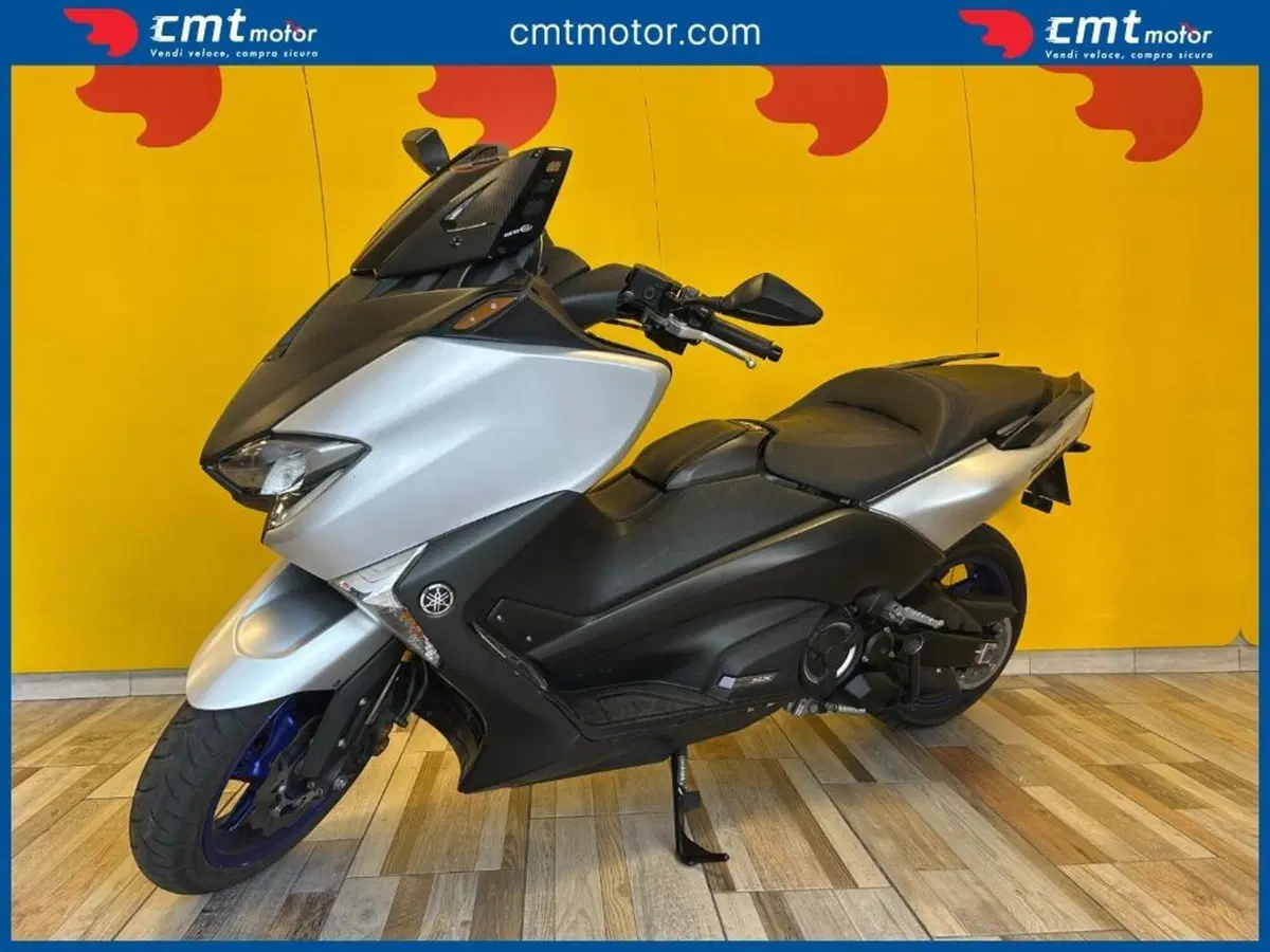 Yamaha T-Max 530 SX (2017 - 19) (2)