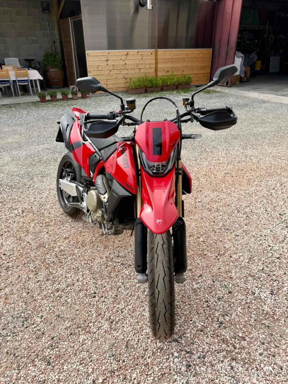 Ducati Hypermotard 698 Mono (2024 - 26) (3)