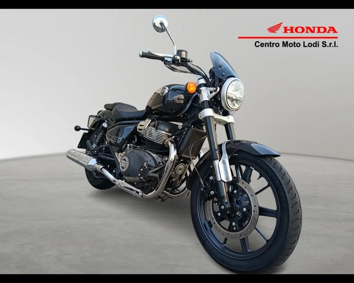 Royal Enfield Super Meteor 650 (2023 - 26) (2)
