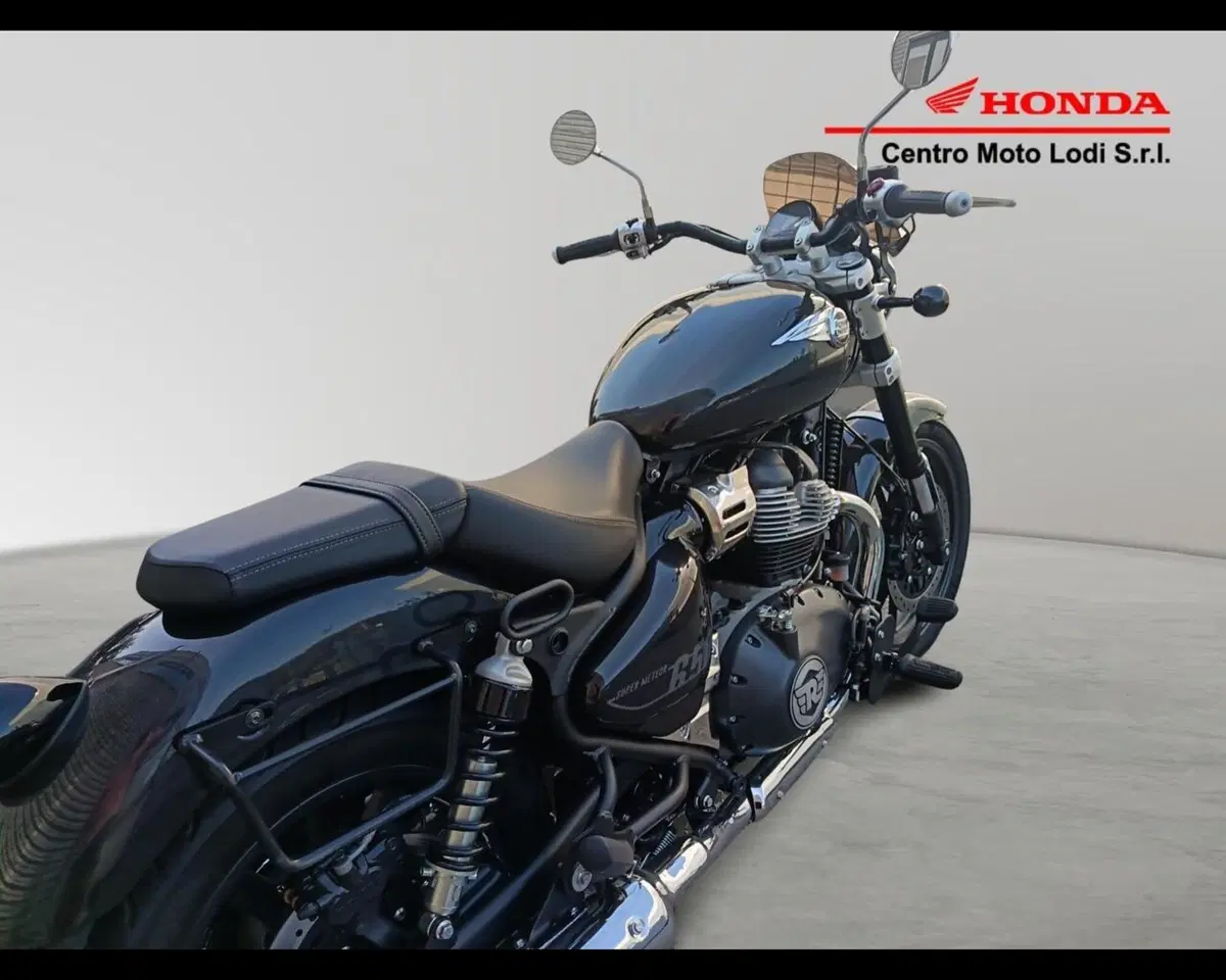 Royal Enfield Super Meteor 650 (2023 - 26) (6)