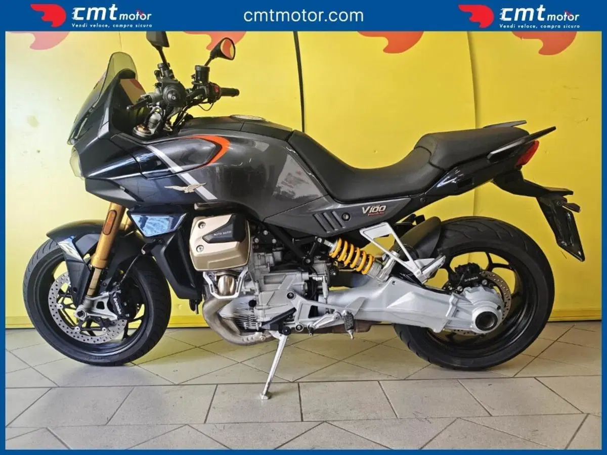 Moto Guzzi V100 Mandello S (2022 - 24) (3)