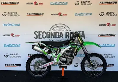 Kawasaki KX250F (2015) usata