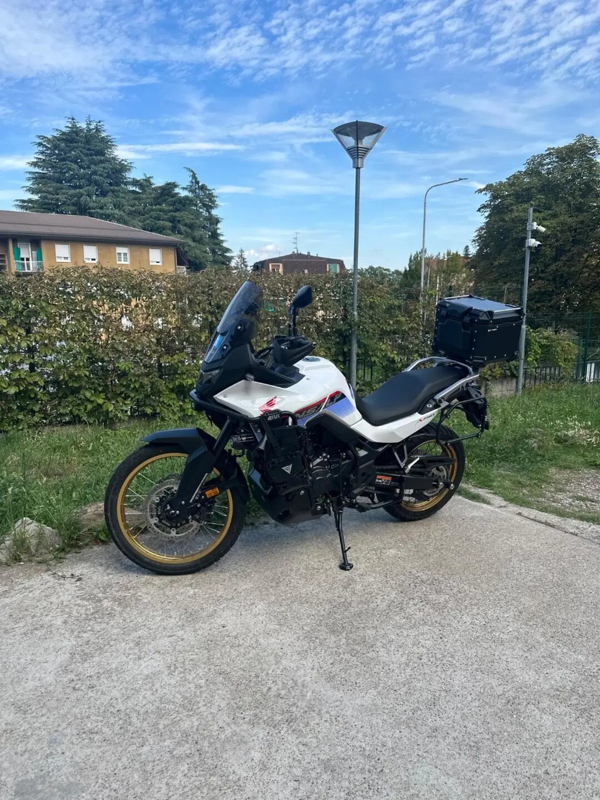 Honda Transalp XL750 (2025) (3)