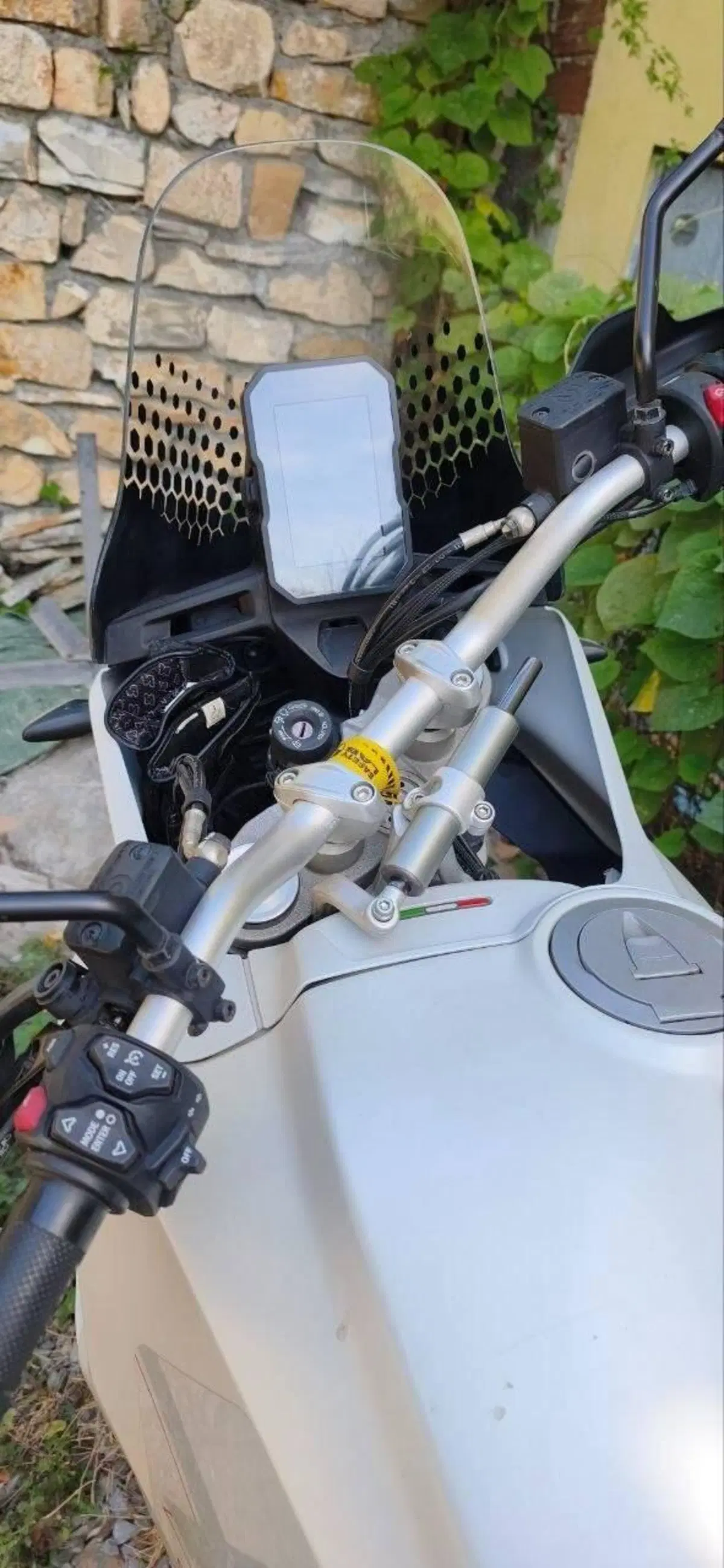 Ducati DesertX (2022 - 25) (6)