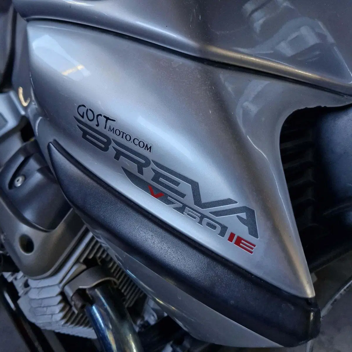 Moto Guzzi Breva V 750 i.e. (17)