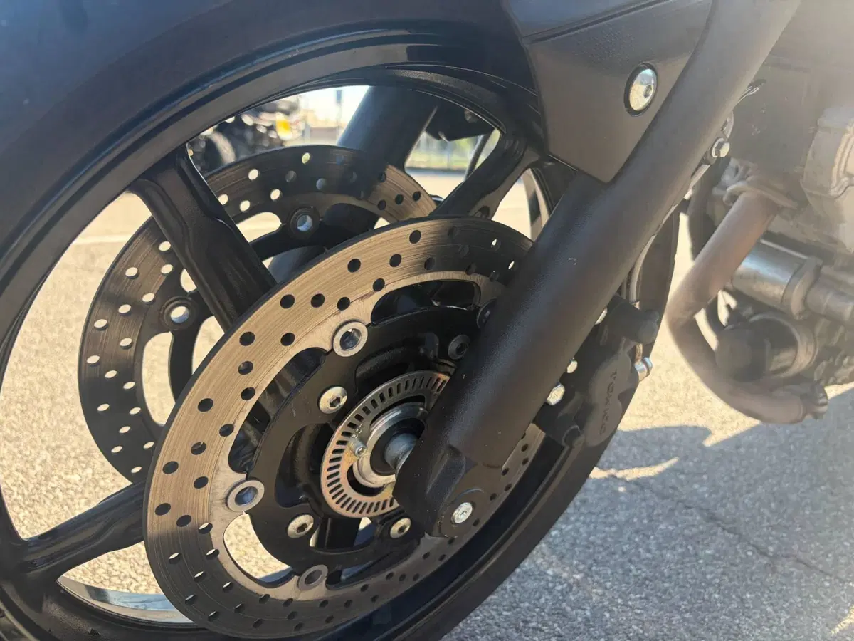 Suzuki SV 650 (2016 - 20) (10)