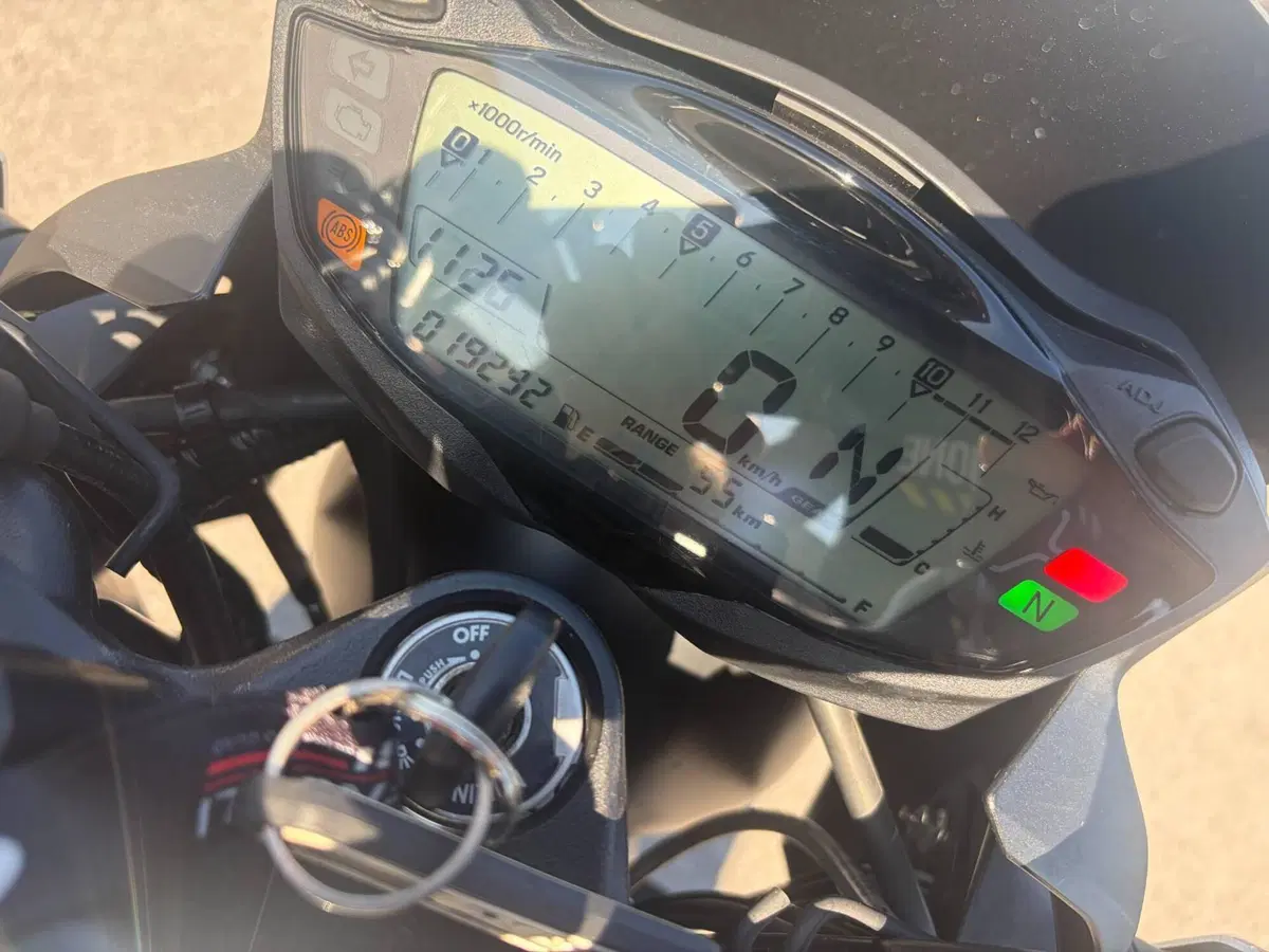Suzuki SV 650 (2016 - 20) (14)