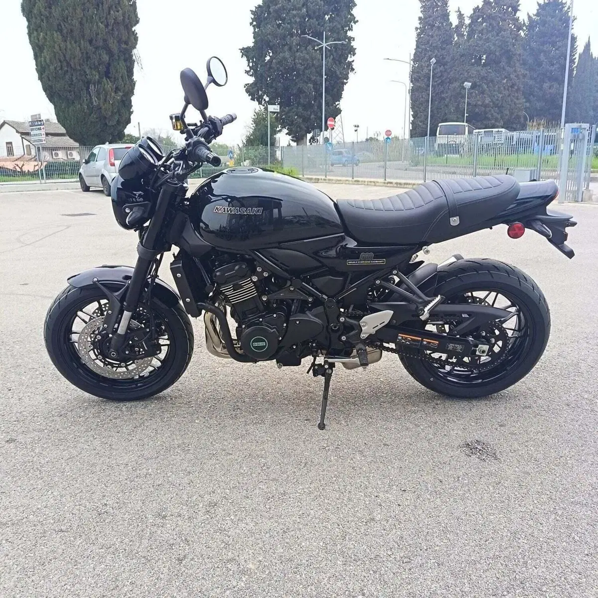 Kawasaki Z 900 RS Black Ball Edition (2026) (6)