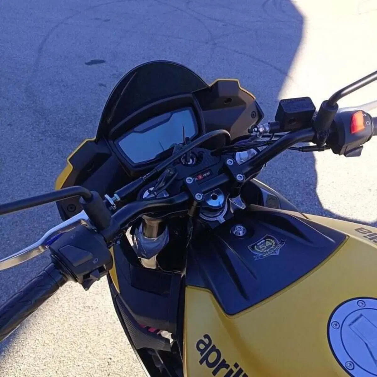 Aprilia Tuono 125 (2025 - 26) (10)