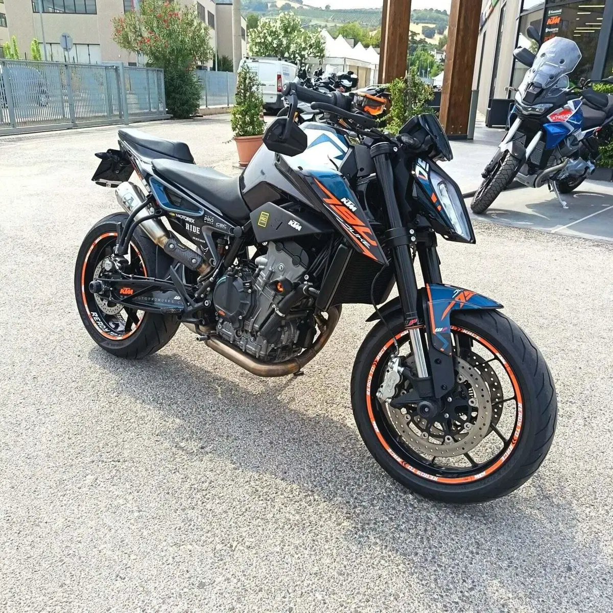 KTM 790 Duke L (2023 - 24) (13)