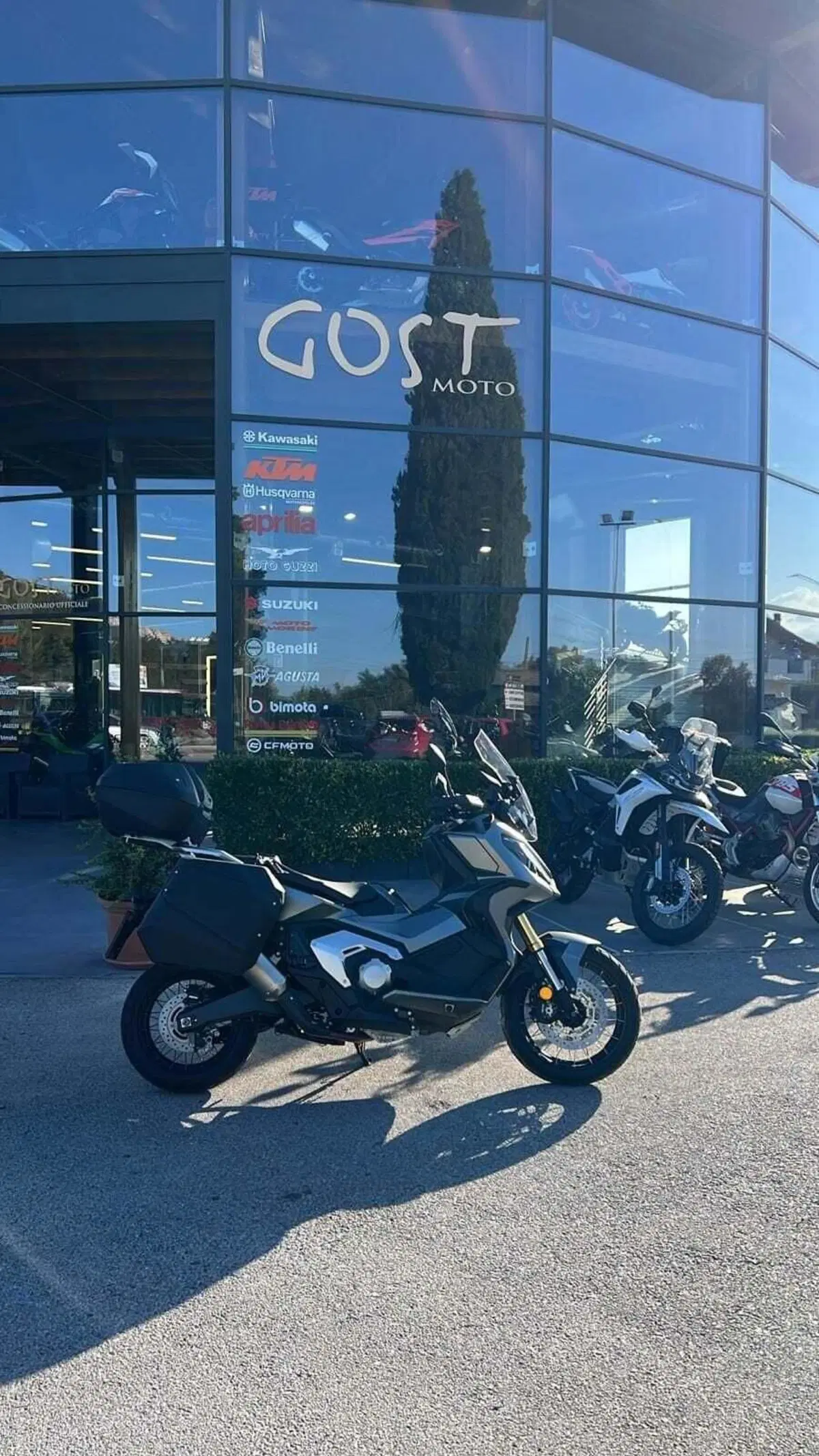 Honda X-ADV 750 DCT (2021 - 24) (2)