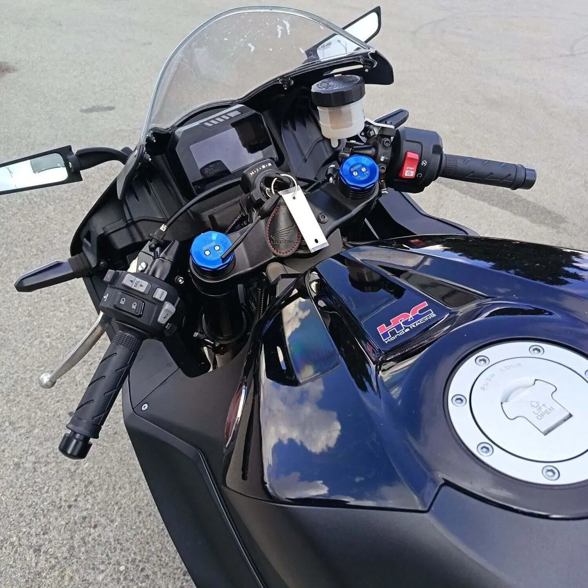 Honda CBR 600 RR (2024 - 26) (6)