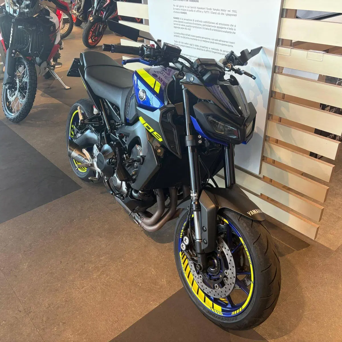 Yamaha MT-09 (2017 - 20) (6)