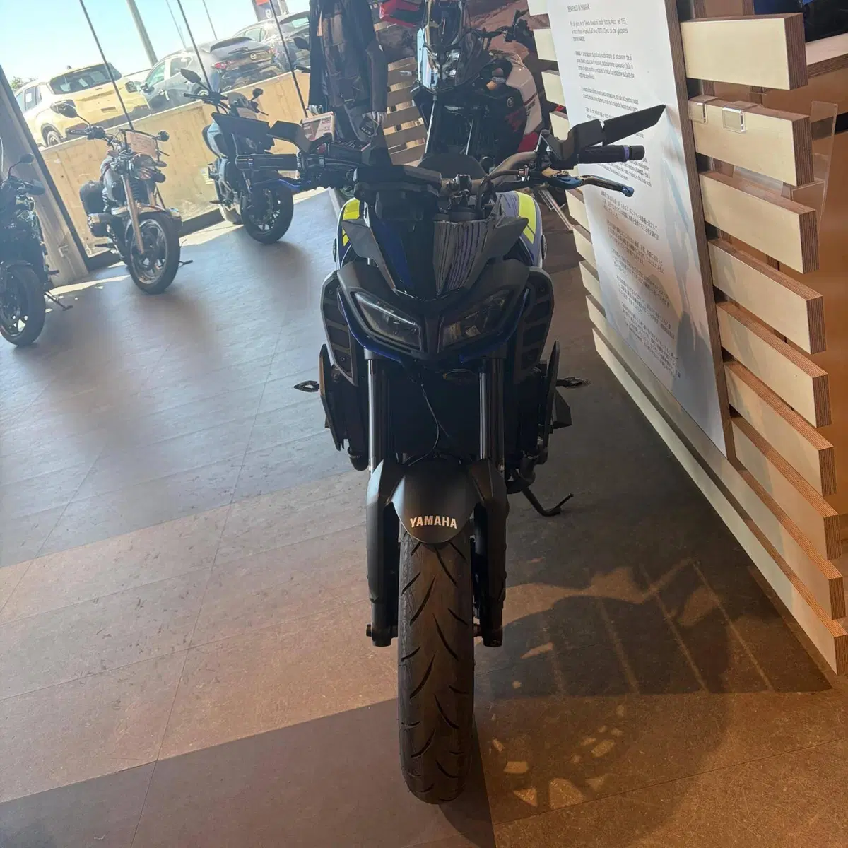 Yamaha MT-09 (2017 - 20) (7)