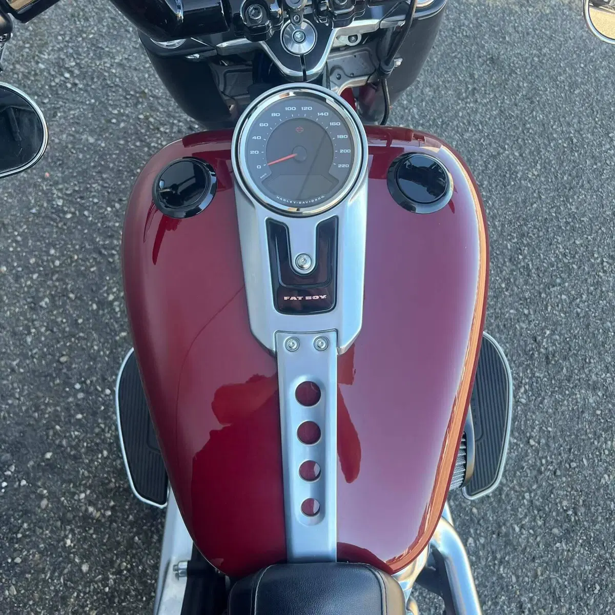 Harley-Davidson 114 Fat Boy (2018 - 20) - FLFBS (12)