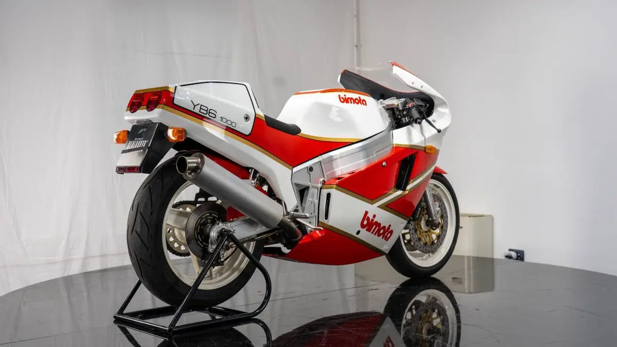 Ducati 851 Superbike (1988 - 89) (14)
