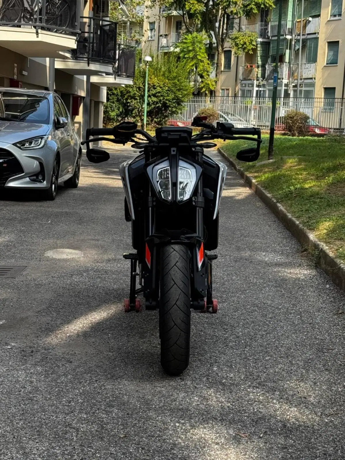 KTM 790 Duke L (2023 - 24) (2)