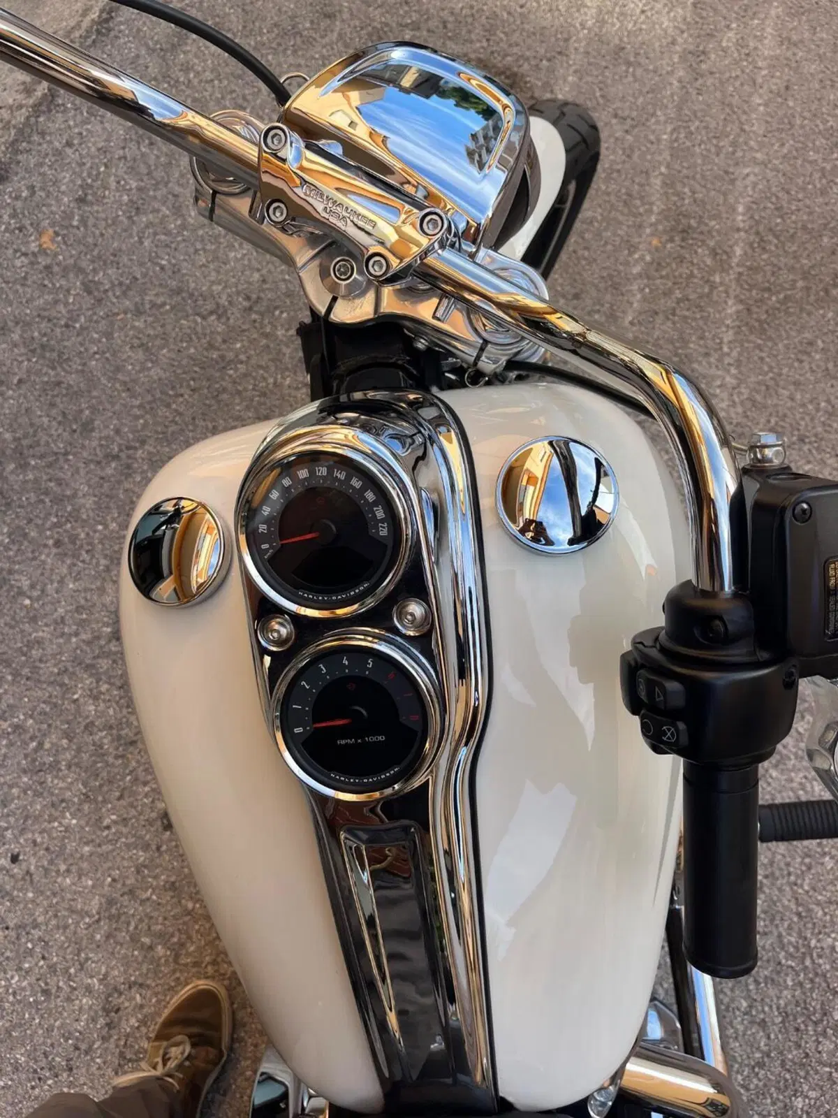 Harley-Davidson 107 Low Rider (2018 - 20) - FXLR (5)