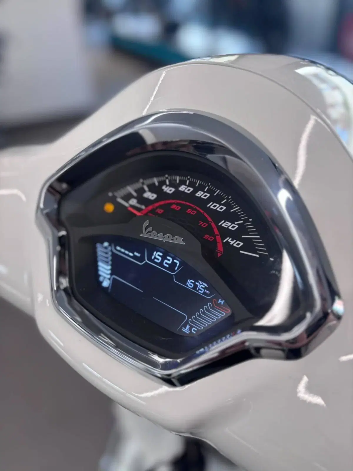 Vespa GTS 310 Super (2025 - 26) (5)