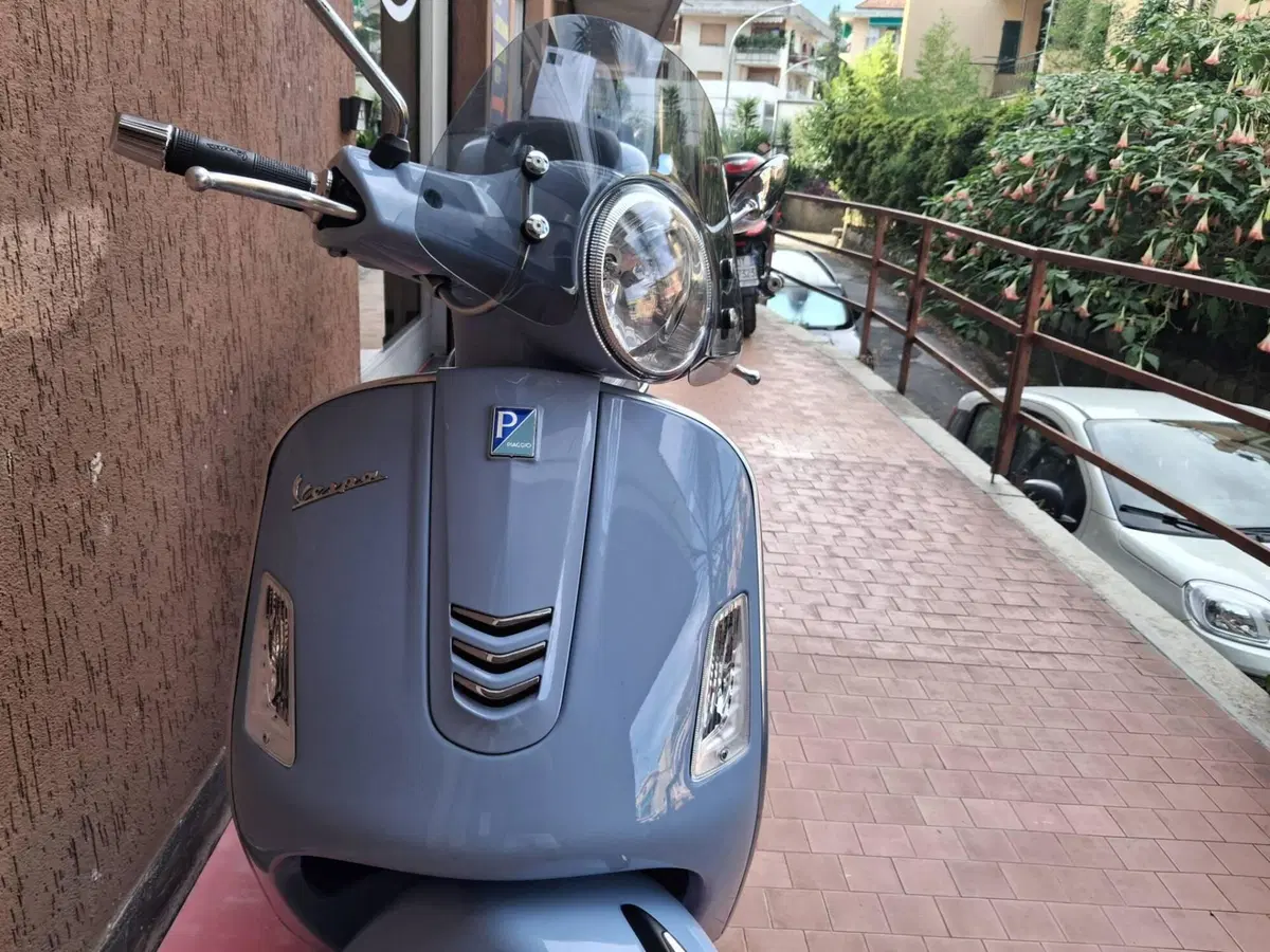 Vespa GTS 150 ie (2017 - 19) (8)