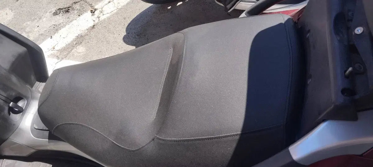 Piaggio MP3 400 i.e. (2010 - 11) (4)